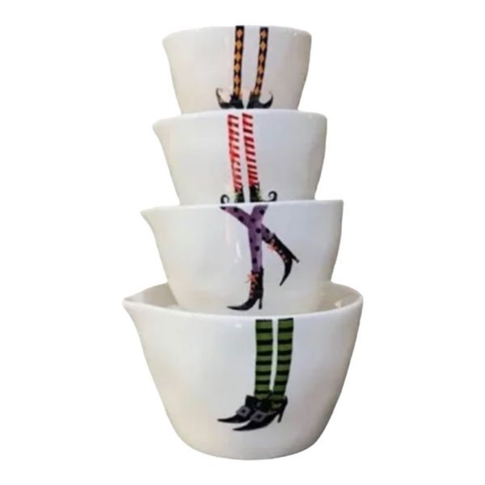 ✨ RARE! ✨ NWT Rae Dunn Witches Feet Measuring Cups